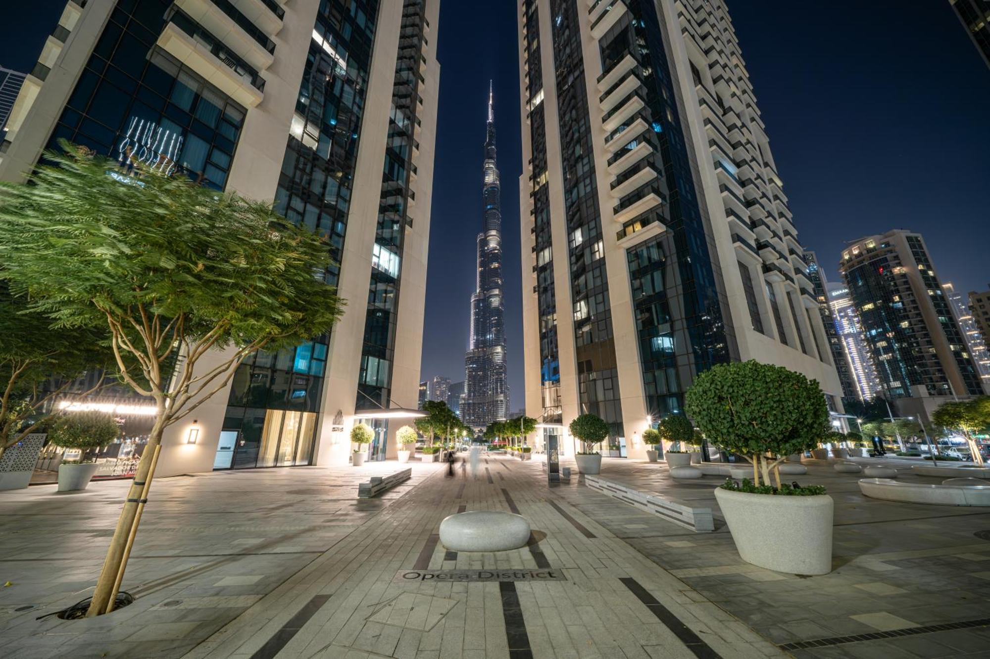 Peaceful Dunes 2 - Near Burj Khalifa & Mall Apartment Dubai